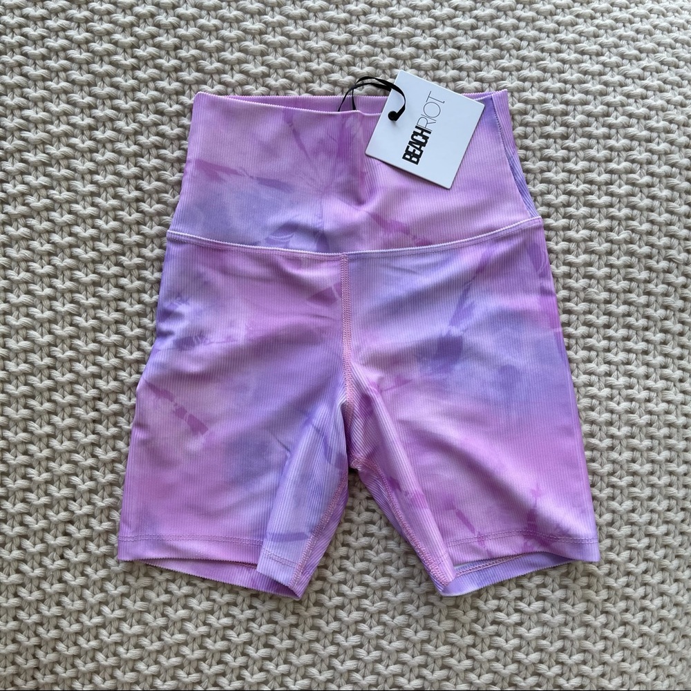 BEACH RIOT 💜 Lavender Tie Dye Bike Shorts